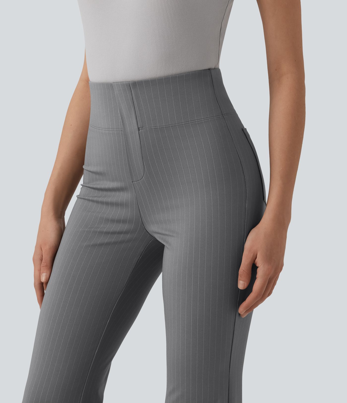 Pantalones de trabajo acampanados de talle alto a rayas con bolsillos