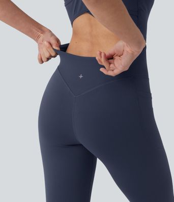 Halara UltraSculpt™ Non-removable pad Tummy Control Flare Workout Jumpsuit with Pockets-Easy Peezy Edition
