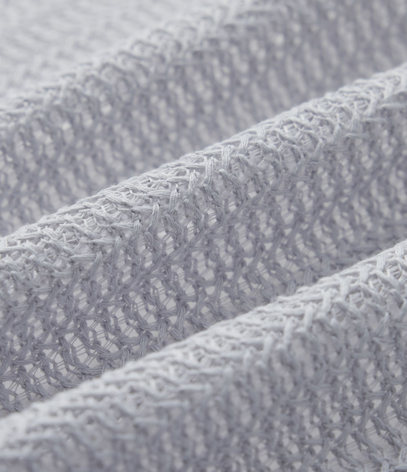 Lässiger Häkelmantel mit langen Ärmeln