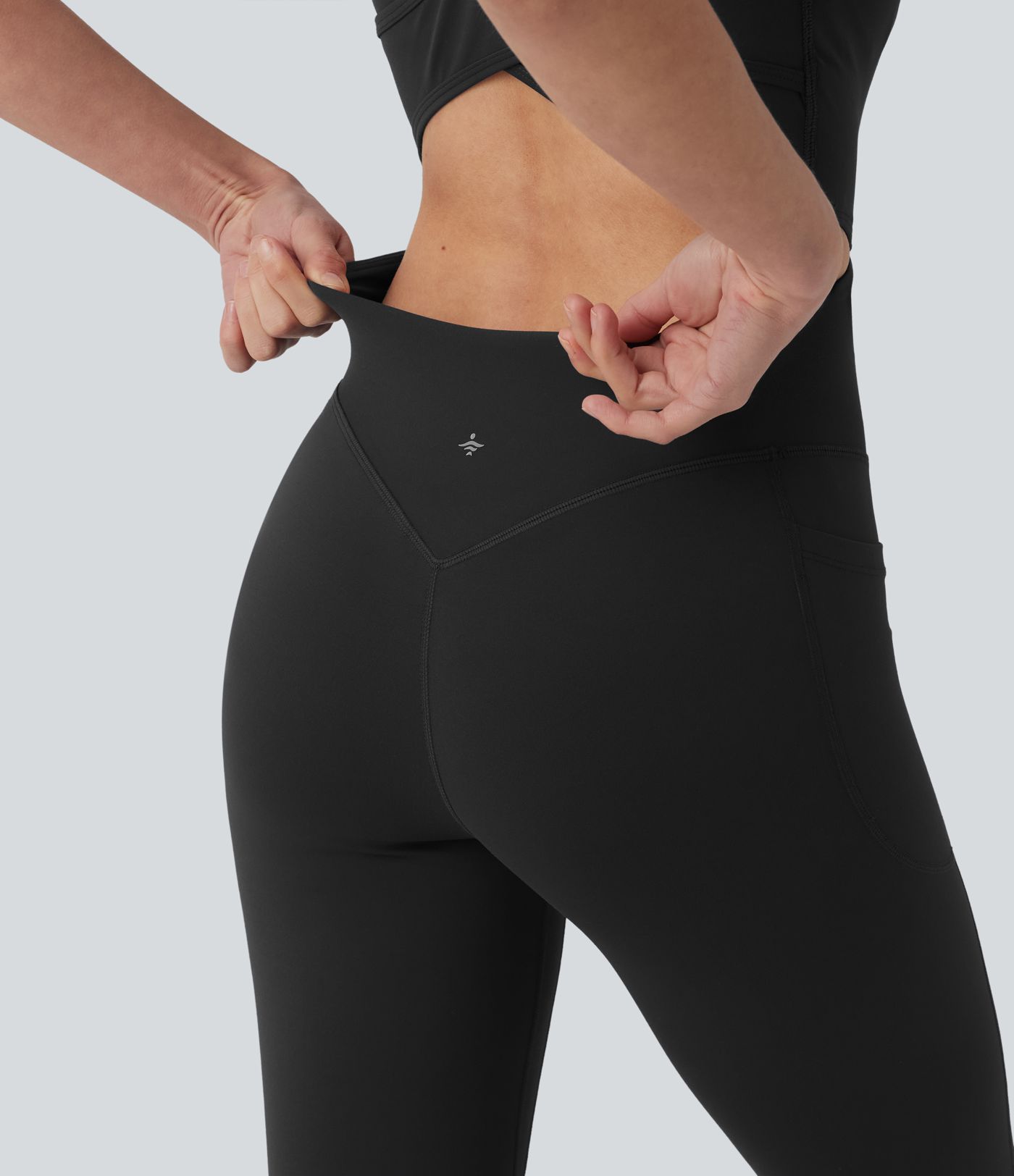 Halara UltraSculpt™ Non-removable pad Tummy Control Flare Workout Jumpsuit with Pockets-Easy Peezy Edition