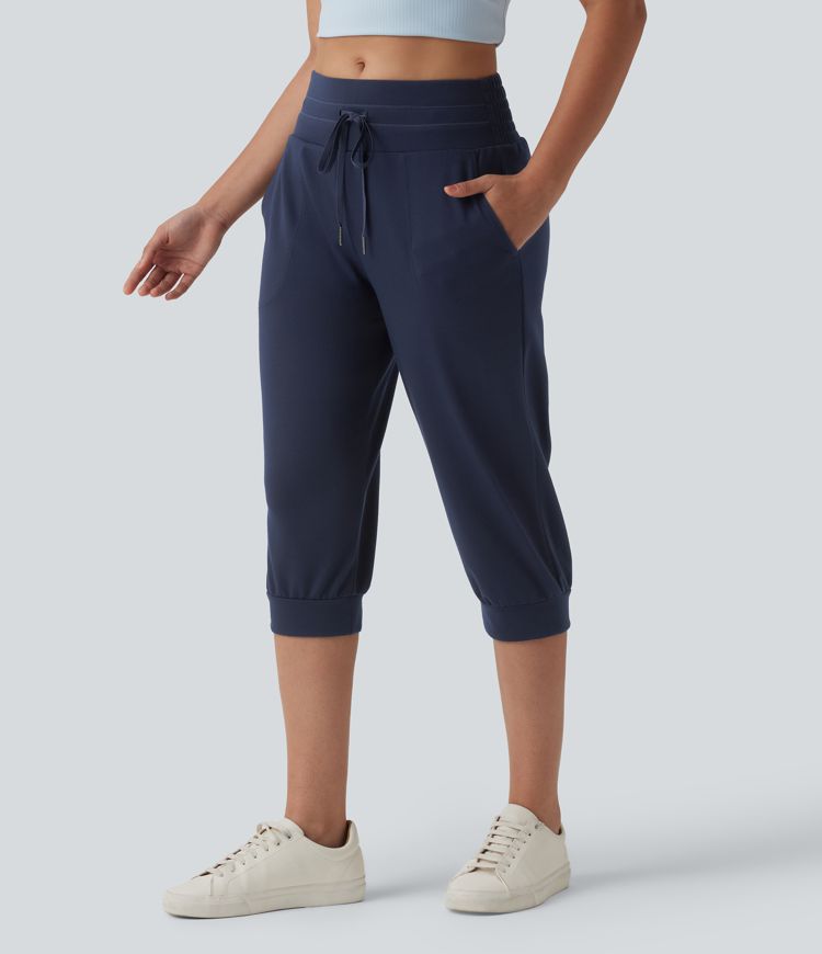 Mid Rise Drawstring Capri Casual Joggers with Pockets
