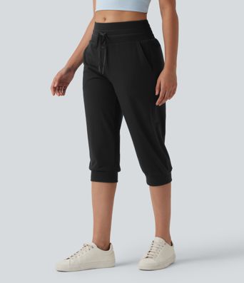 Mid Rise Drawstring Capri Casual Joggers with Pockets