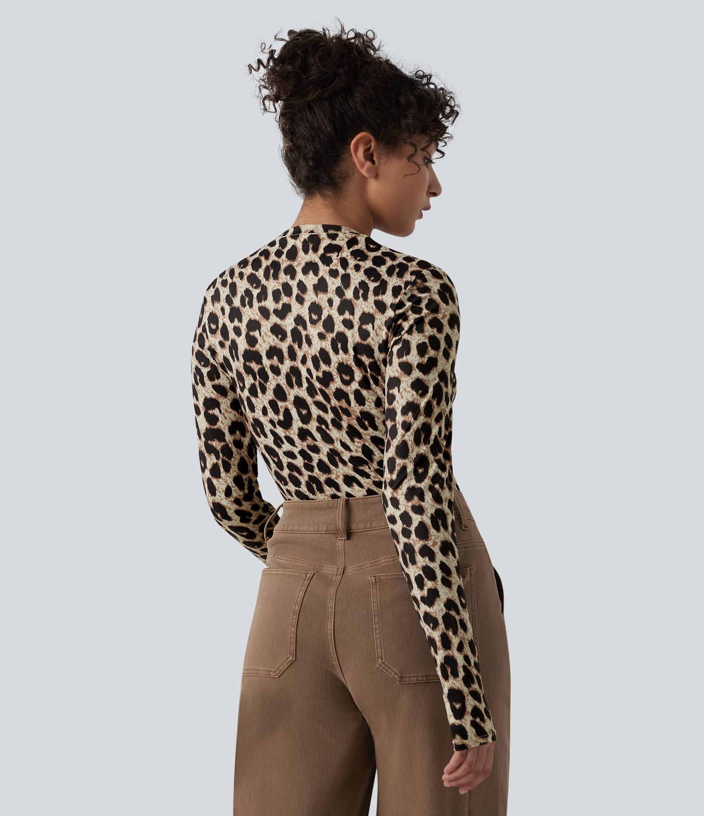 Round Neck Long Sleeve Leopard Print Casual Slim Top