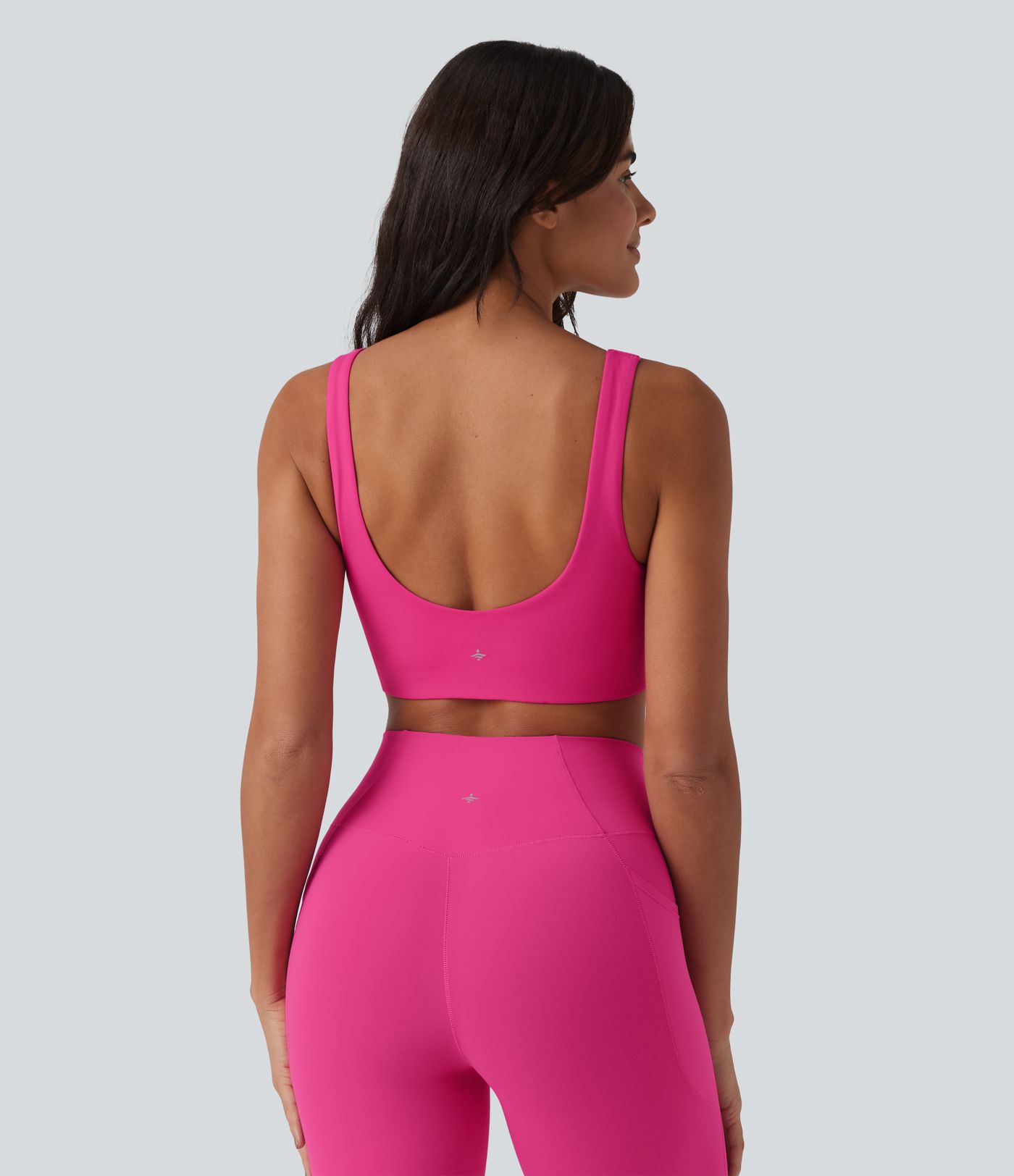 Brassière de sport yoga SoftlyZero™ Plush col carré avec brassière intégrée maintien léger