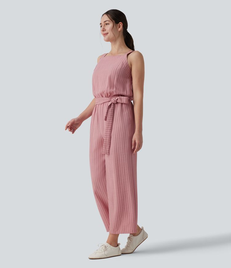 Ärmelloser Jumpsuit in Leinenoptik mit eckigem Ausschnitt, Seitentaschen, verstellbaren Trägern, Gürtel und Streifen - Easy Peezy