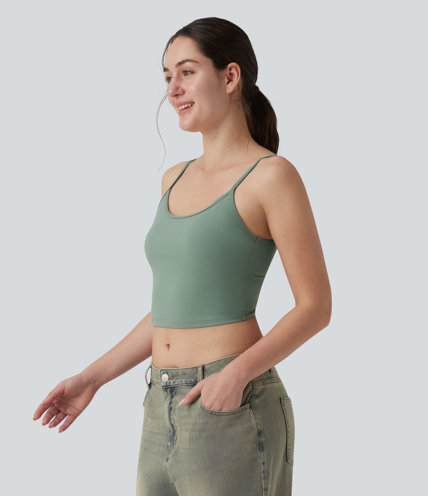 Lässiges Tanktop mit U-Ausschnitt und integriertem BH