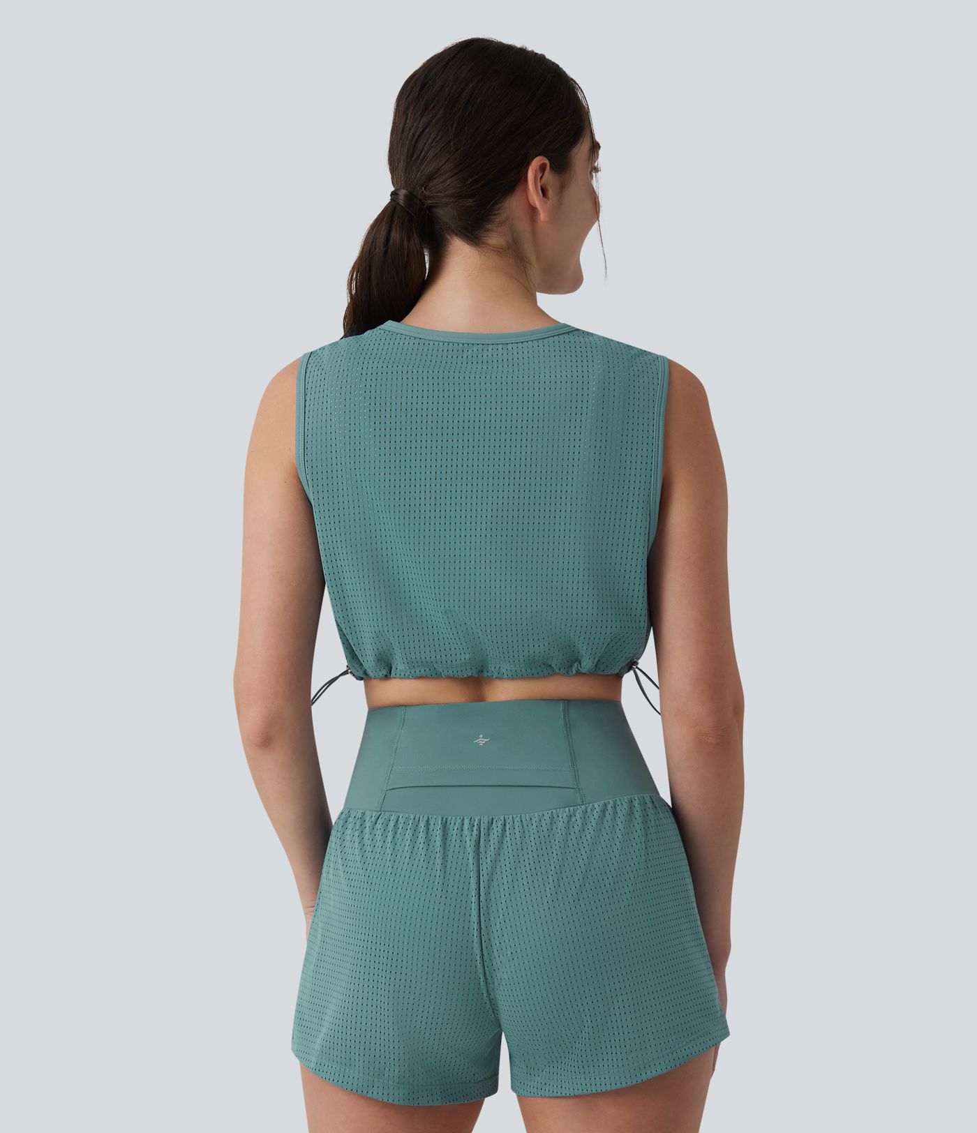 Kurzes Yoga-Tanktop mit Rundhalsausschnitt, Kordelzug und atmungsaktivem Netzgewebe