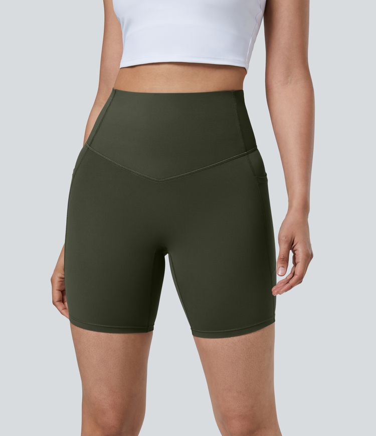 Short cycliste 17,5 cm d'entraînement gainant taille haute avec poches Halara UltraSculpt™