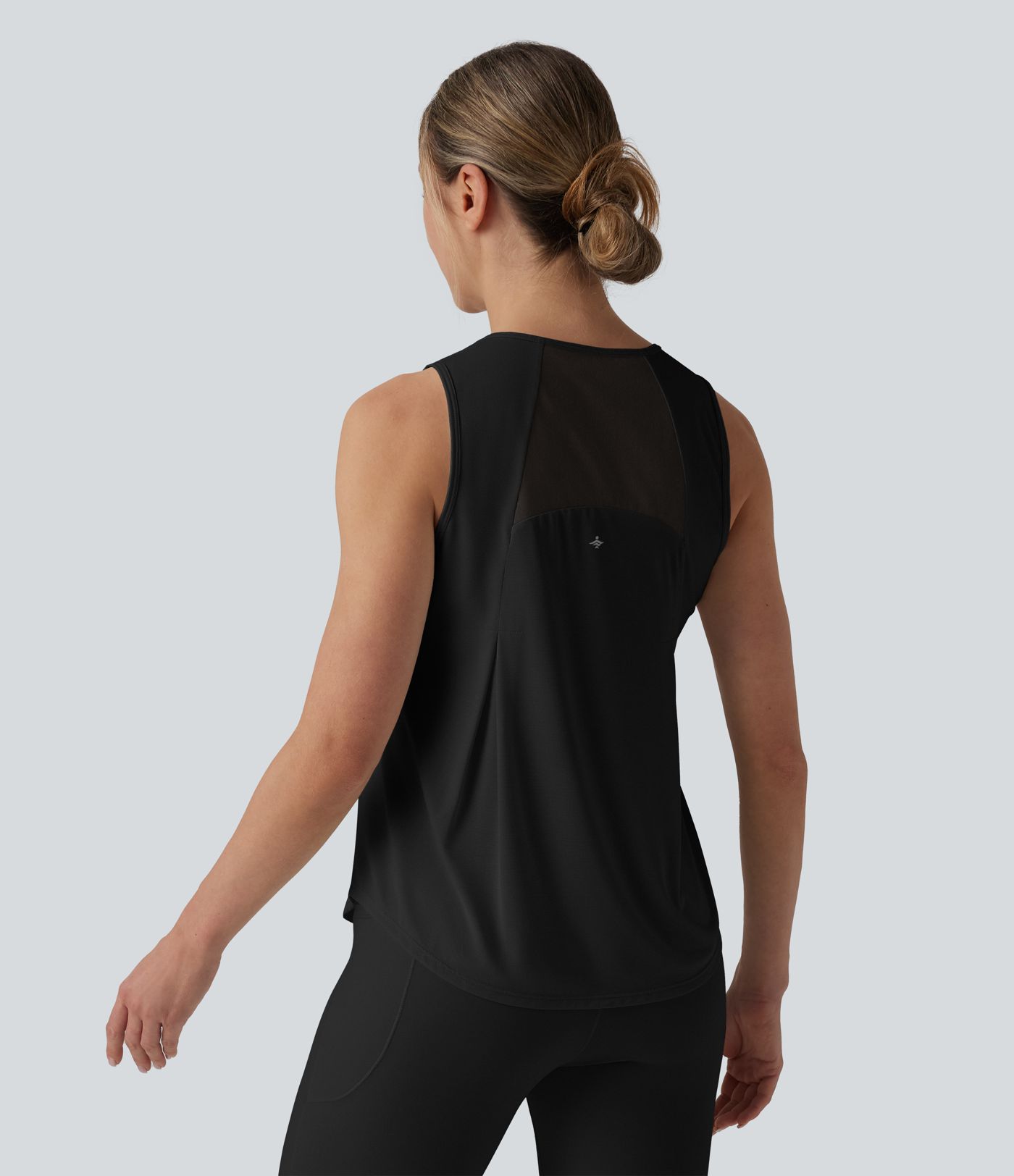 Contrast Mesh Curved Hem Running Tank Top