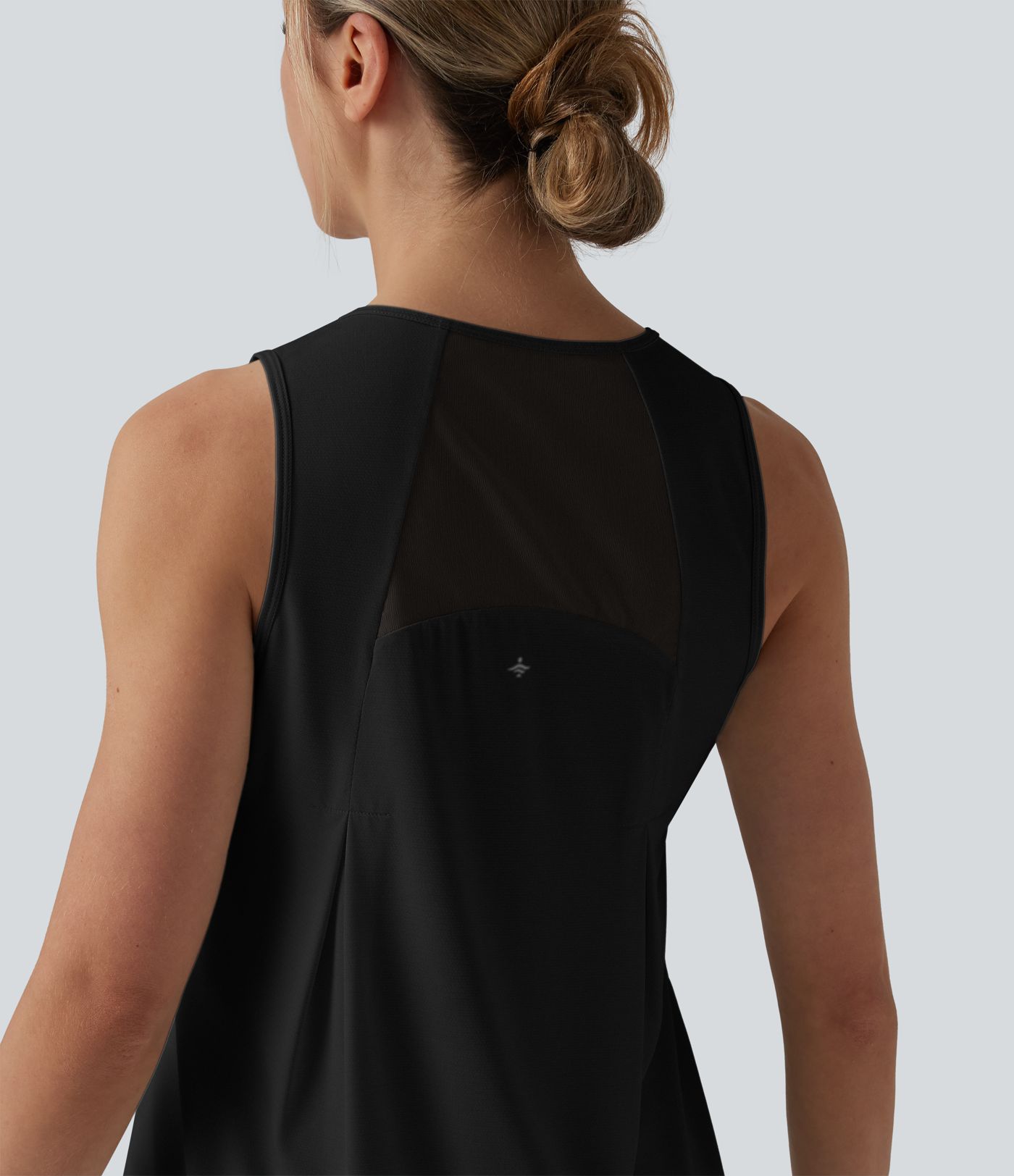 Contrast Mesh Curved Hem Running Tank Top