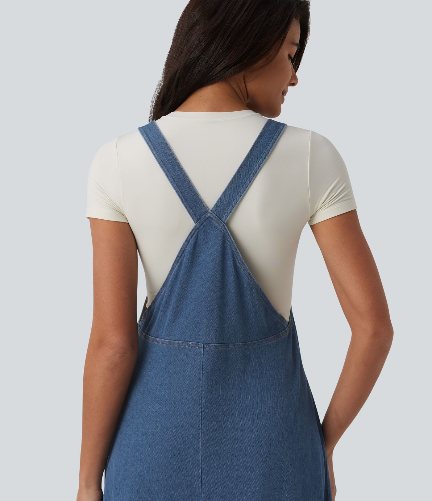 Halara Flex™ - Lässiges Midikleid aus Denim mit eckigem Ausschnitt und mehreren Taschen