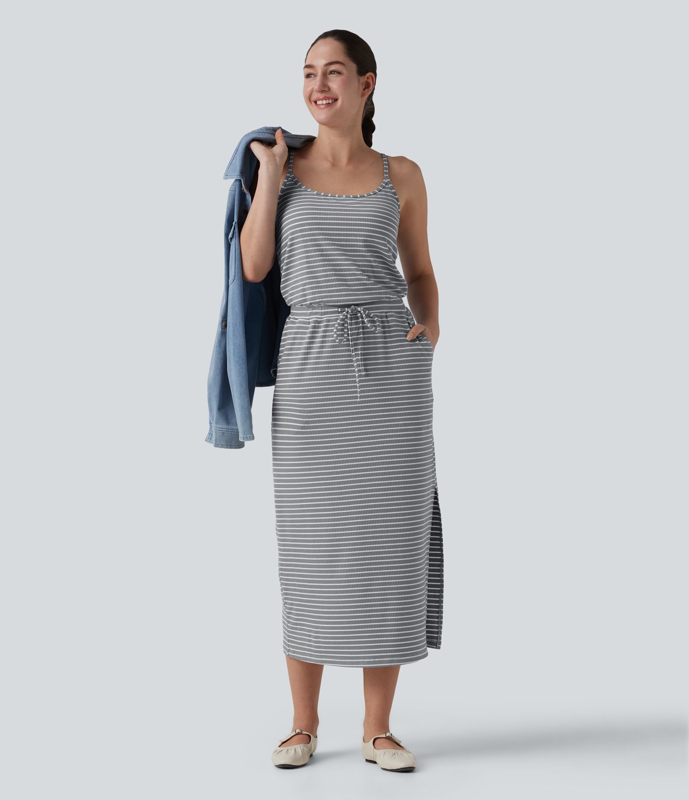 Robe décontractée midi rayée avec brassière intégrée cordon de serrage et poches