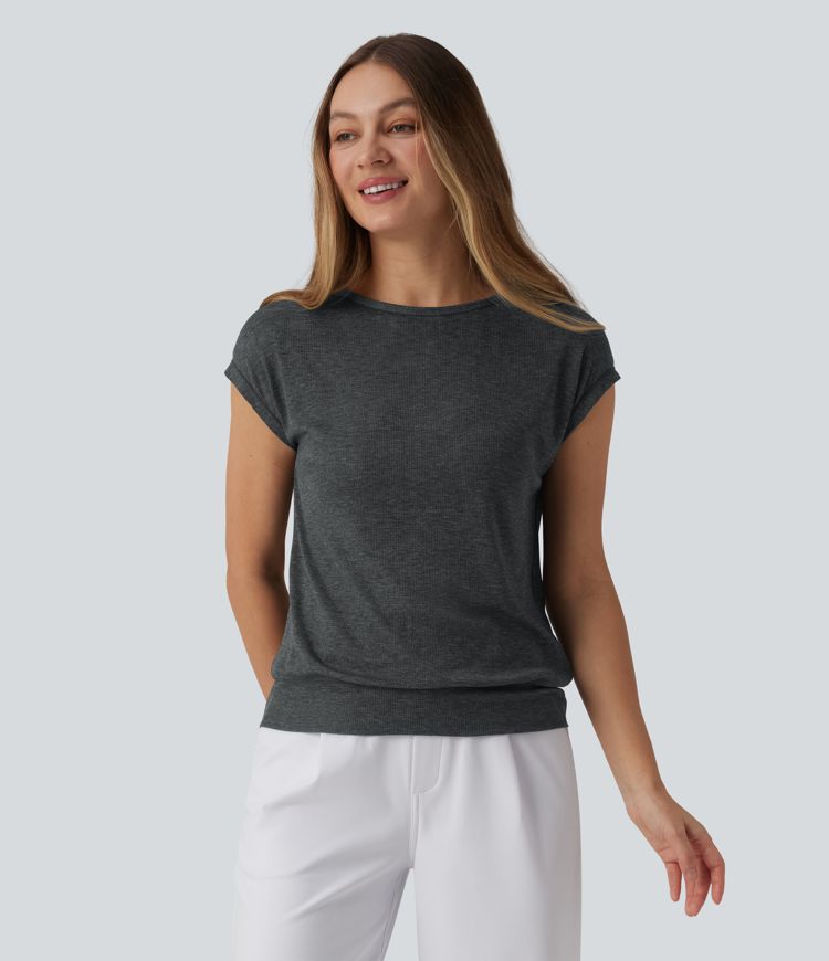 High-waisted, round-neck, short-sleeved suit in ribbed wool blend knit