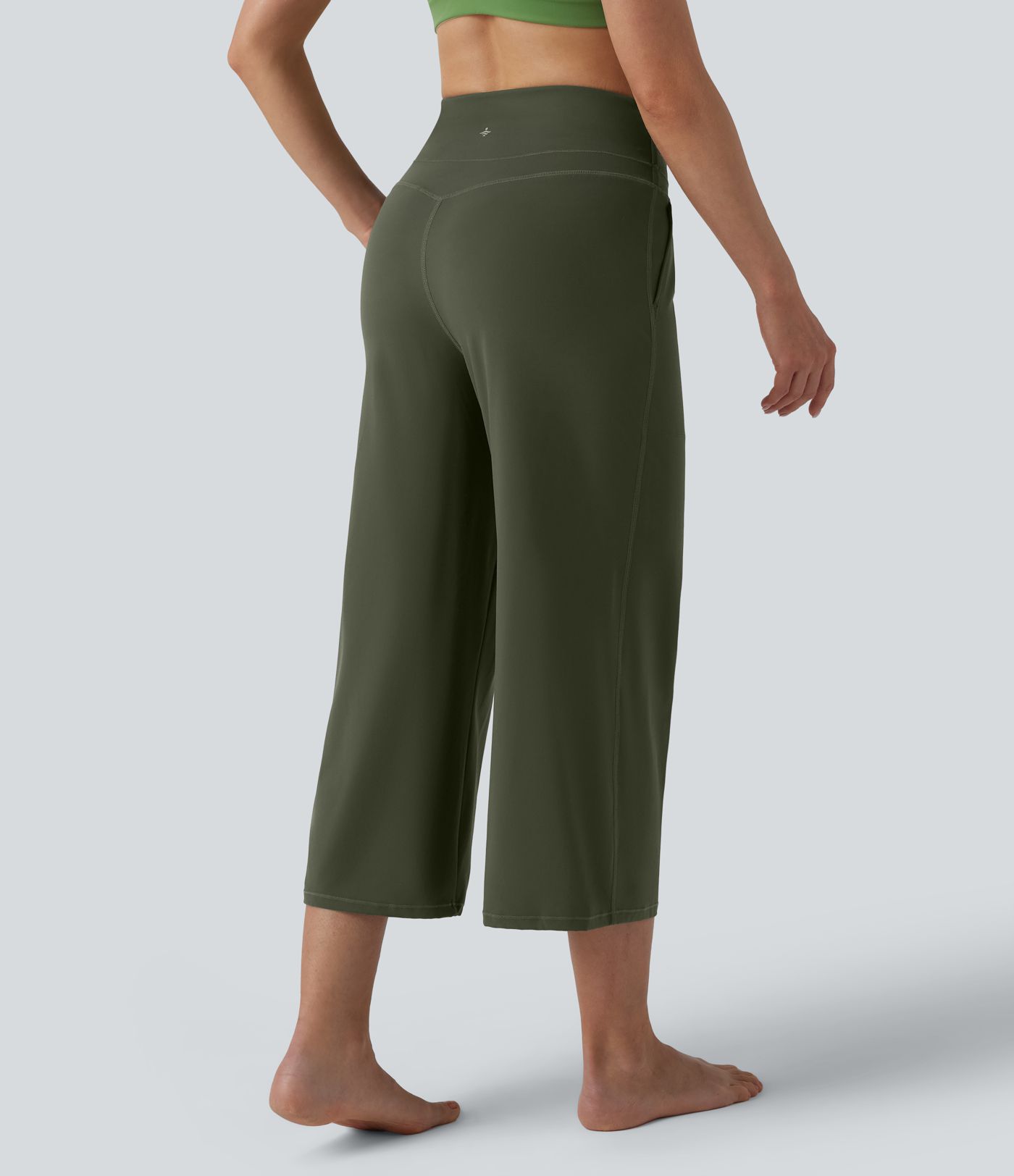 Halara UltraSculpt™ High Waisted Tummy Control Straight Leg Cropped Yoga Pants with Pockets