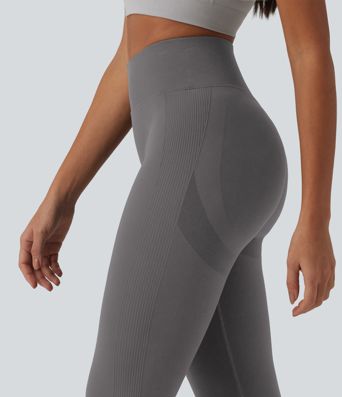 OneForm Seamless Flow — legging de yoga taille haute avec fronces pour le fessier OneForm Seamless Flow — legging de yoga taille haute avec fronces pour le fessier