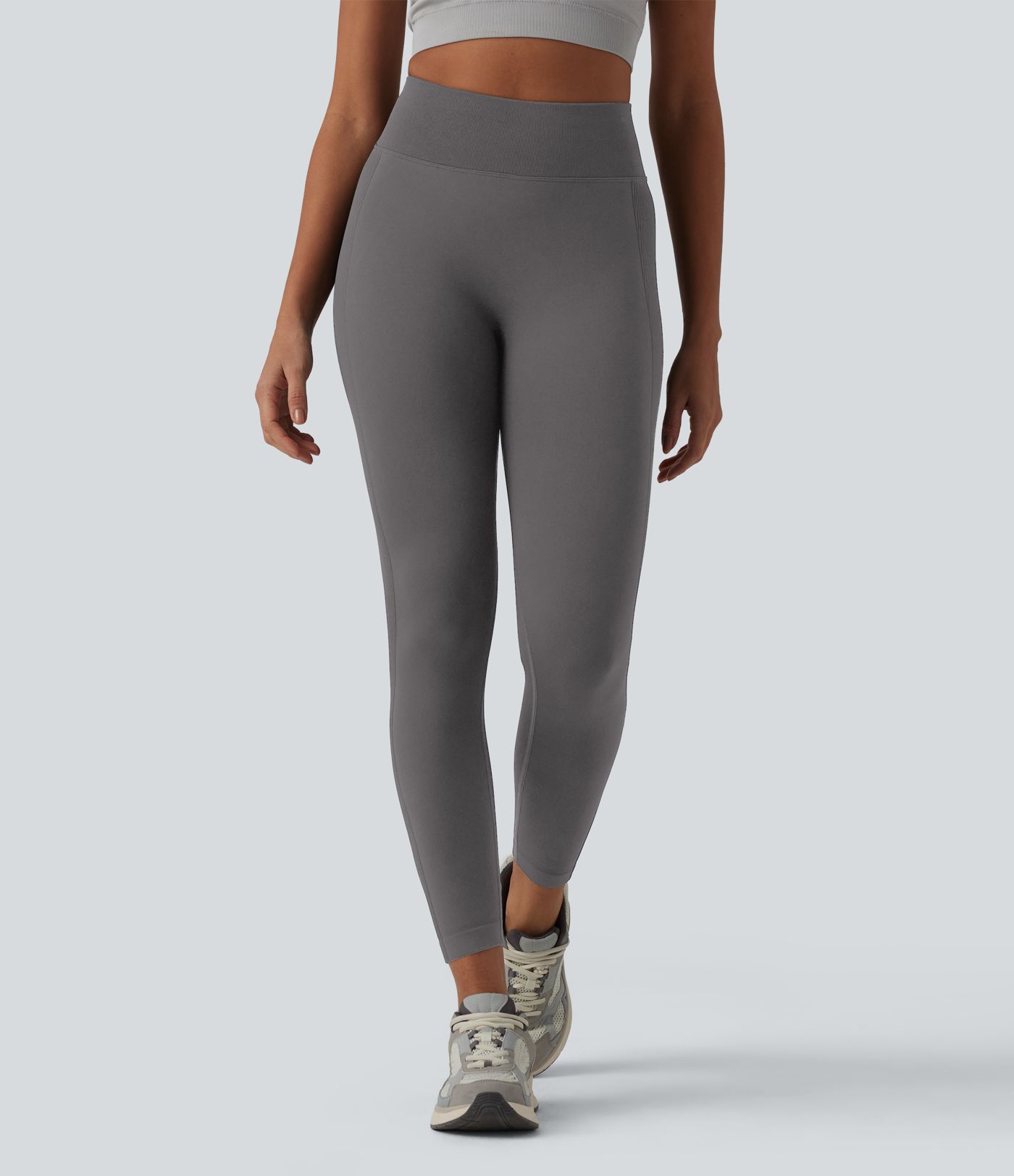 OneForm Seamless Flow — legging de yoga taille haute avec fronces pour le fessier OneForm Seamless Flow — legging de yoga taille haute avec fronces pour le fessier