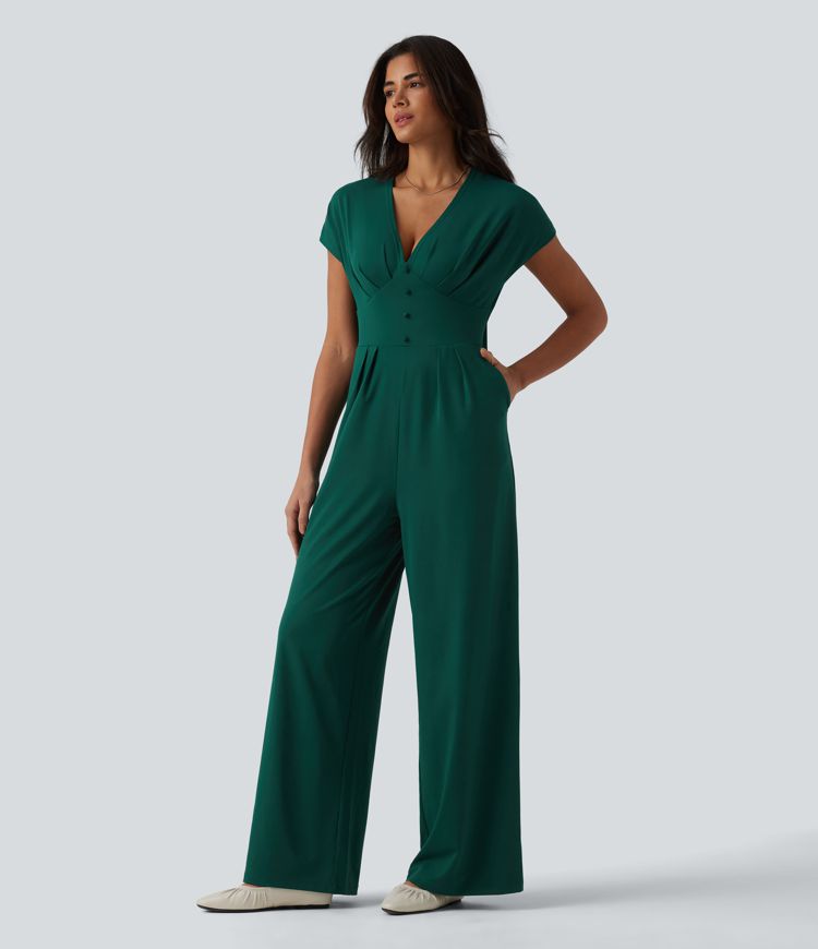 Lässiger Jumpsuit mit V-Ausschnitt, kurzen Ärmeln, weitem Bein und Taschen – Easy Peezy