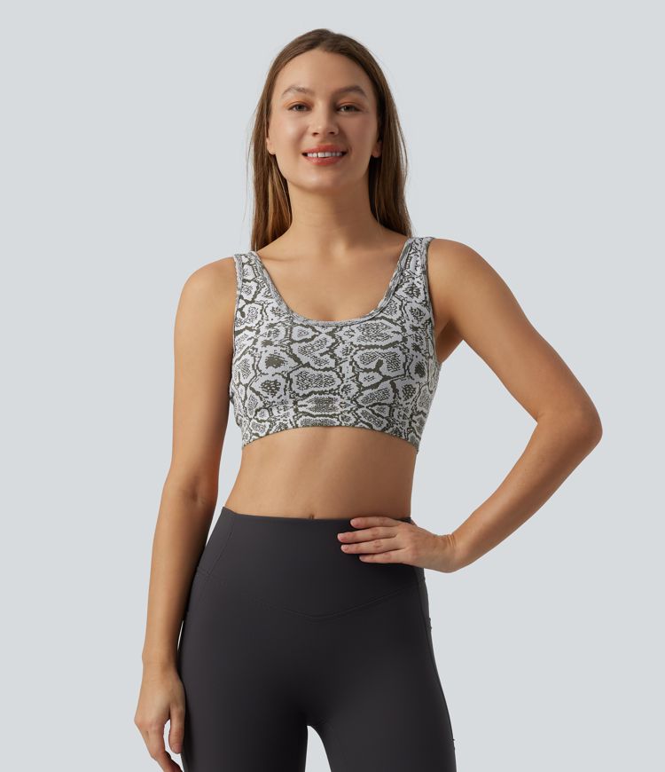 OneForm Seamless Flow be siūlių jogos sportinė liemenėlė su mažu palaikymu, U formos iškirpte, gyvatės odos raštu ir sujungta liemenėle