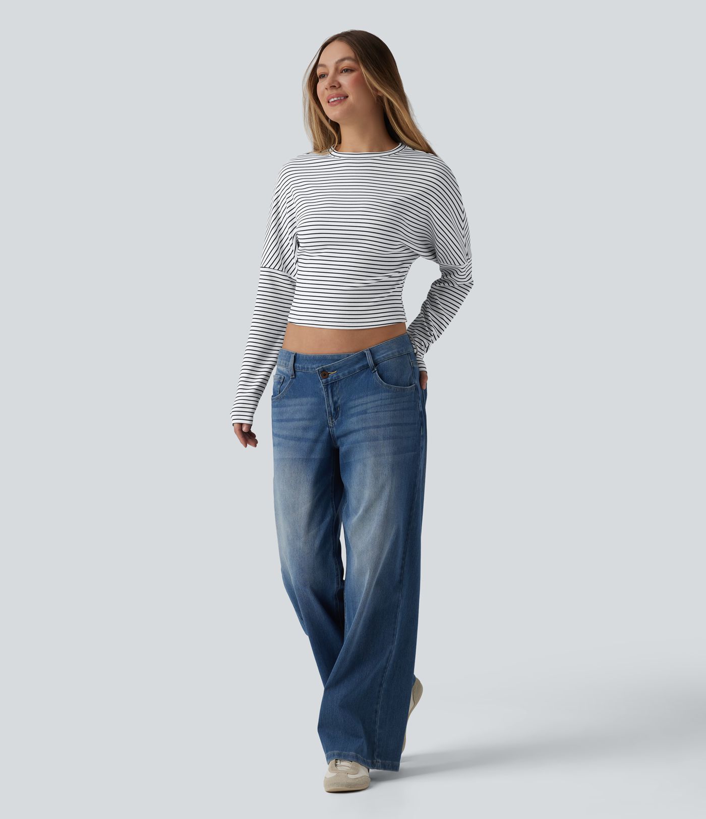 Žebrovaný pruhovaný top z úpletu s kulatým výstřihem a dlouhým rukávem