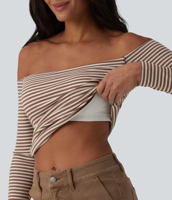 Geripptes Off-Shoulder-Top aus Strick mit langen Ärmeln, Streifen und integriertem BH