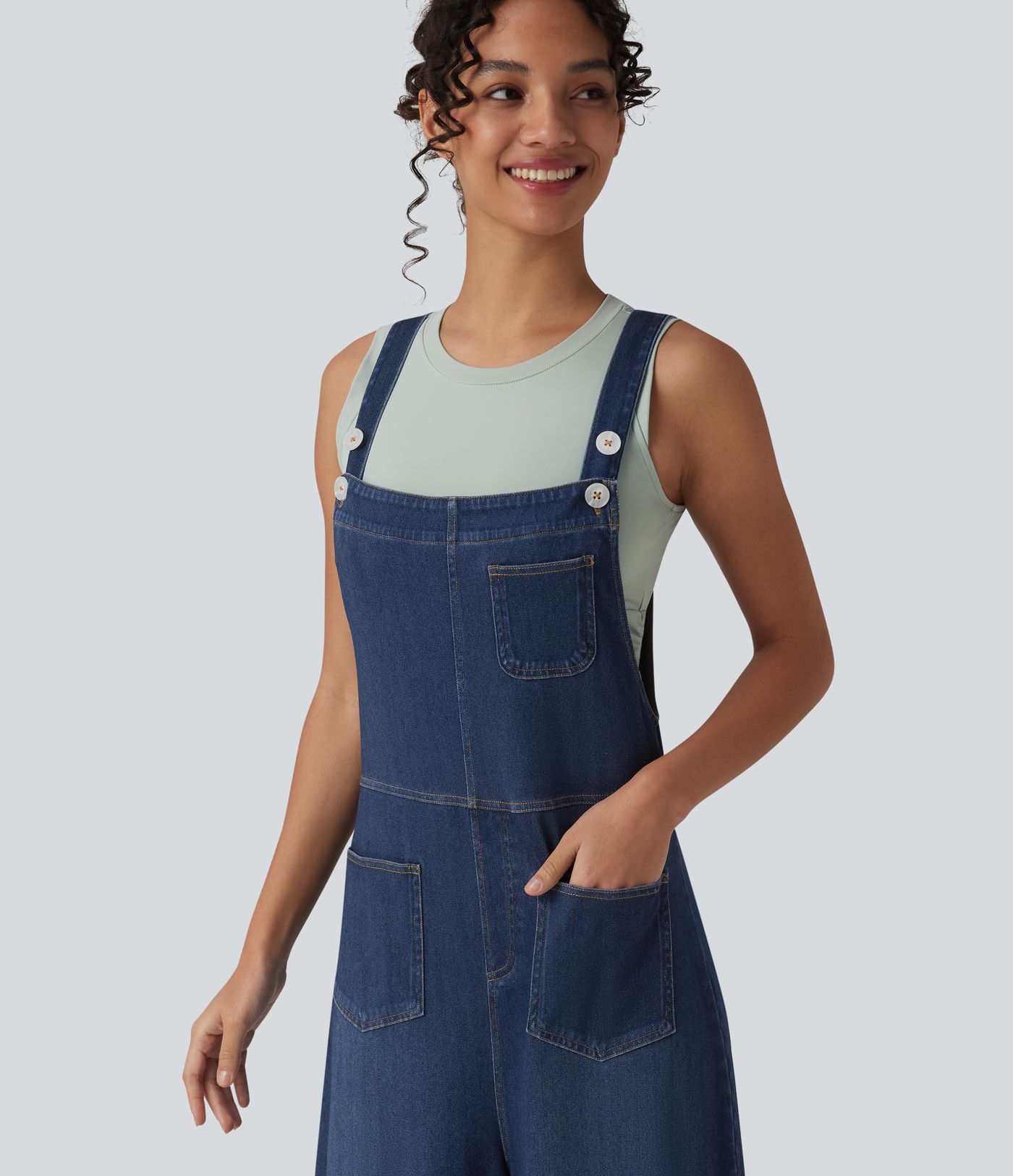 Halara Flex™ - Salopette décontractée et drapée en lyocell lavé, avec de multiples poches et des bretelles réglables