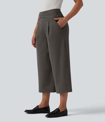 Halara Flex™ DayStretch Arbeitshose mit hohem Bund, bauchformend, überkreuzter verkürzter Front, weitem Bein und Taschen