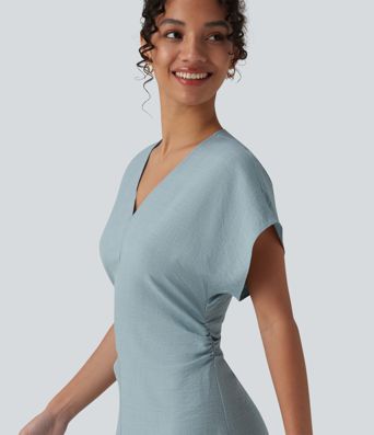 Robe de travail maxi, coupe trapèze (A-line), à encolure en V, manches courtes, fermeture éclair invisible et fronces