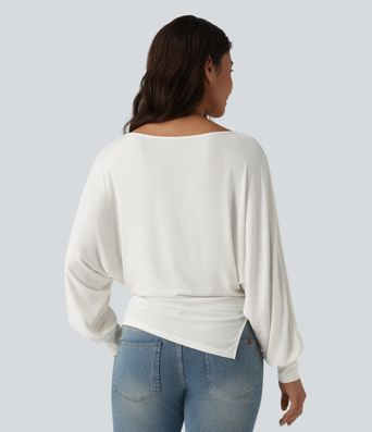 Geripptes Strick-Casual-Top mit U-Boot-Ausschnitt, langen Fledermausärmeln, Seitenschlitz und gerafftem Saum