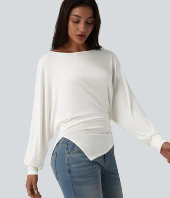 Geripptes Strick-Casual-Top mit U-Boot-Ausschnitt, langen Fledermausärmeln, Seitenschlitz und gerafftem Saum