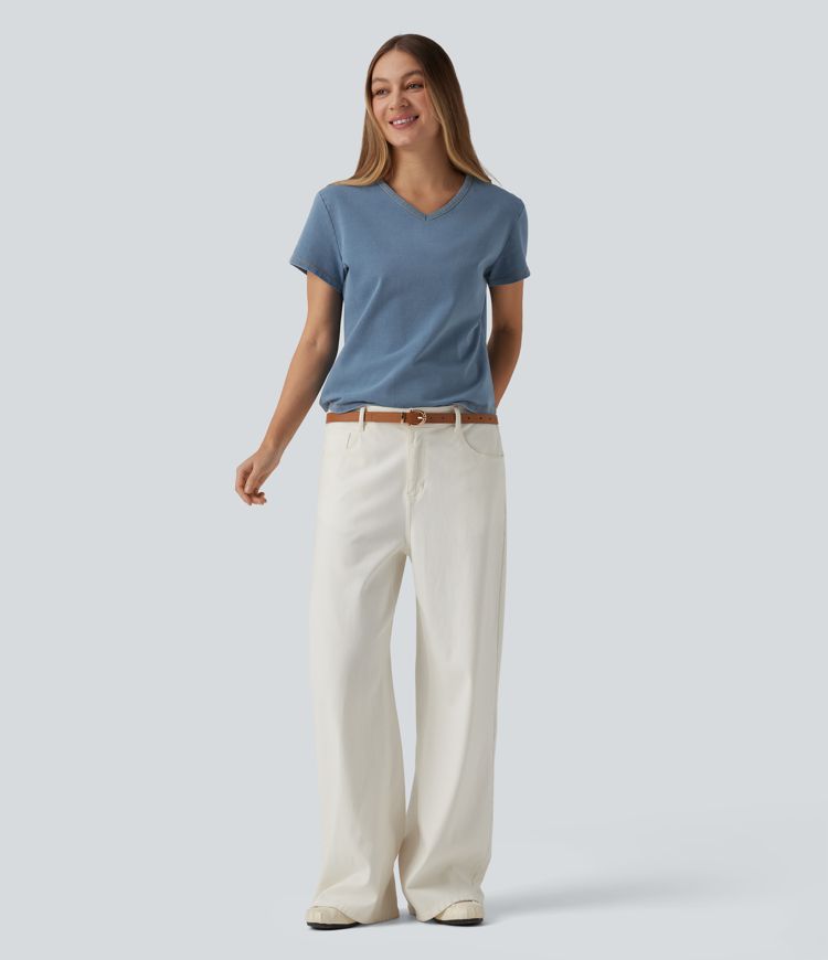 Halara Flex™ T-shirt en denim col V manches courtes