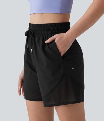 Breezeful™ short ample de yoga taille haute 5'' à cordon, en mesh contrastant, à séchage rapide, avec poches