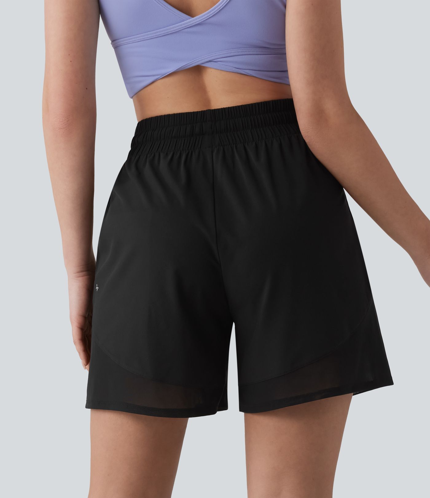 Breezeful™ short ample de yoga taille haute 5'' à cordon, en mesh contrastant, à séchage rapide, avec poches