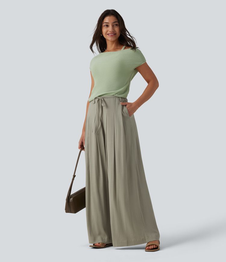 Wide-leg, flowing, mid-rise linen-look trousers with belt and pockets