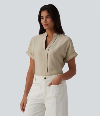 Short-sleeved V-neck linen-look shirt for the office