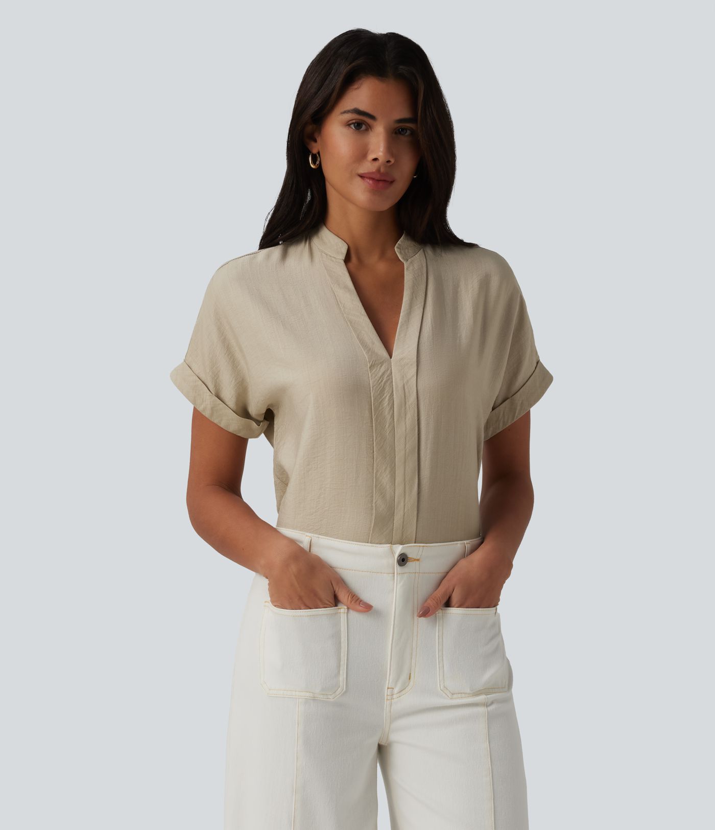 Short-sleeved V-neck linen-look shirt for the office