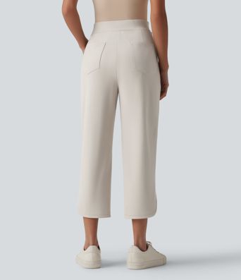 Halara Flex™ Pantalones cropped de trabajo de talle alto, corte entallado, dobladillo curvo y tejido espiga, con bolsillos.