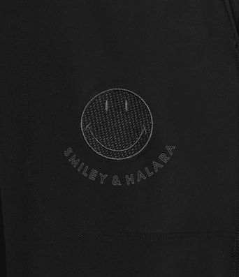 Halara X Smiley® Halara UltraSculpt™ - Yogahose mit hohem Bund, Seitentaschen, Bauchkontrolle und weitem Bein Halara X Smiley® Halara UltraSculpt™ - Yogahose mit hohem Bund, Seitentaschen, Bauchkontrolle und weitem Bein