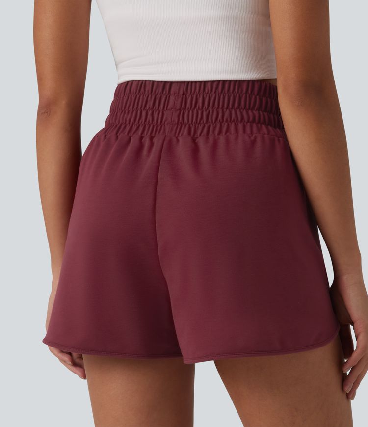 Lässige Shorts mit hohem Bund, Seitentaschen und abgerundetem Saum - 7,6 cm