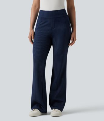 Stoffhose mit mittelhohem Bund, Seitentaschen, Streifen und ausgestelltem Bein