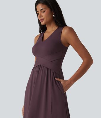 V Neck Sleeveless Maxi Dress with Pockets