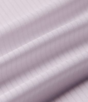 Gerafftes, rückenfreies Yoga-Top mit überkreuzten Trägern