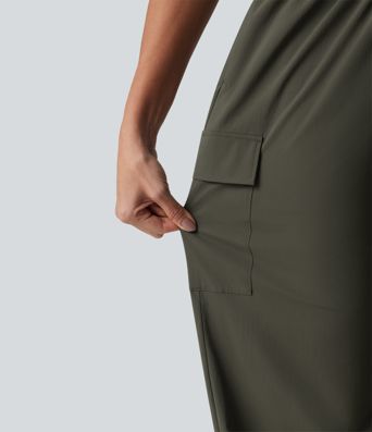 Lässige Cargohose mit mittelhohem Bund, mehreren Taschen, Kordelzug und geradem Bein