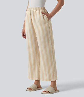 Lounge trousers with a high waist, side pockets, stripes and a straight leg