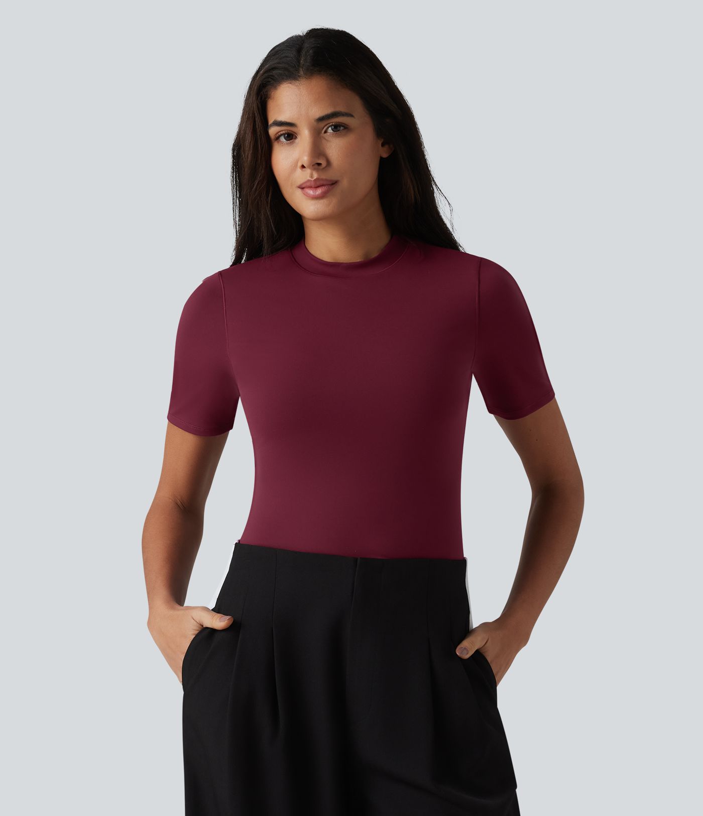 Round Neck Short Sleeve Built-in Bra Casual T-Shirt