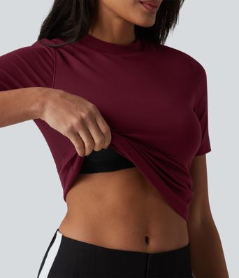 Round Neck Short Sleeve Built-in Bra Casual T-Shirt