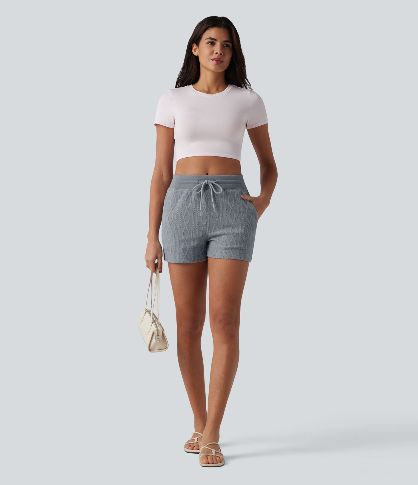 Lässige Shorts mit mittelhohem Bund, Seitentaschen, Kordelzug und Zopfmuster - 7,6 cm