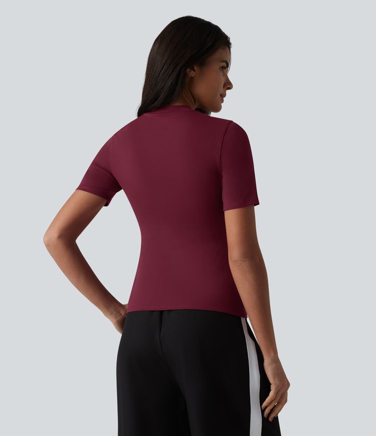 Round Neck Short Sleeve Built-in Bra Casual T-Shirt