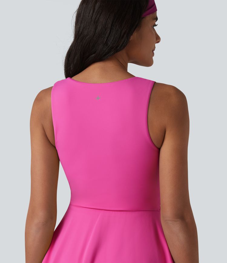 SoftlyZero™ Robe active mini de yoga 2-en-1 superposée, sans manches, col carré aérien, soutien-gorge intégré, InstantCool, poches — Édition Easy Peezy
