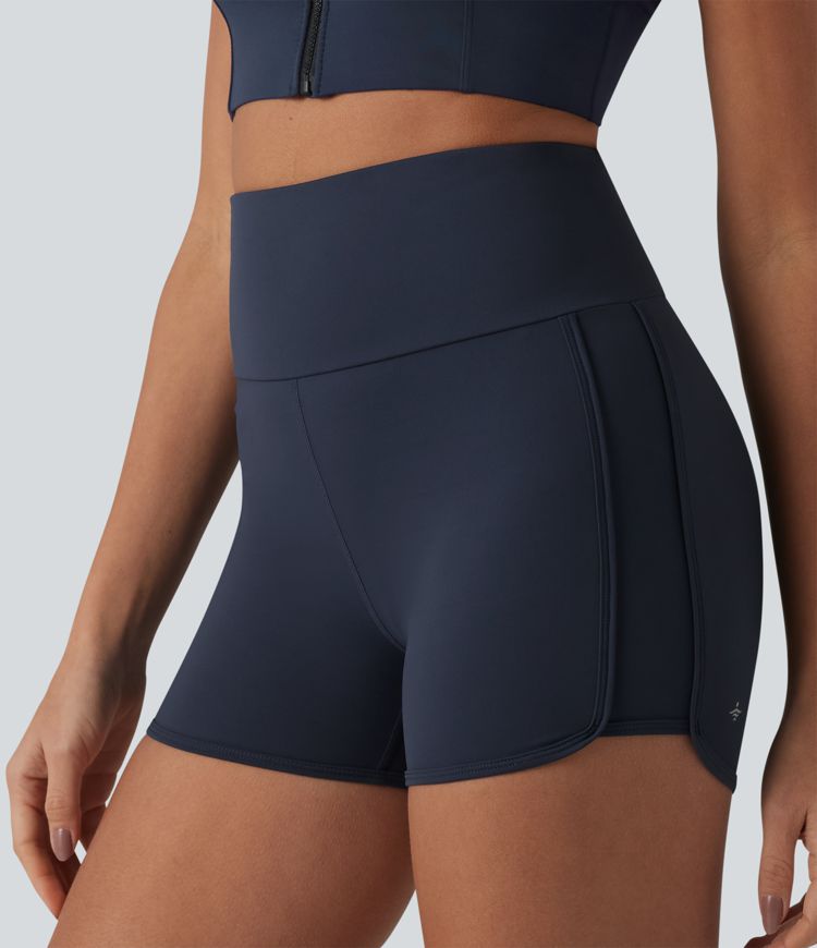 Softlyzero™ Airy - Yoga shorts with a high crossover waistband, waistband pocket, tummy control, cool touch and rounded hem - skinny