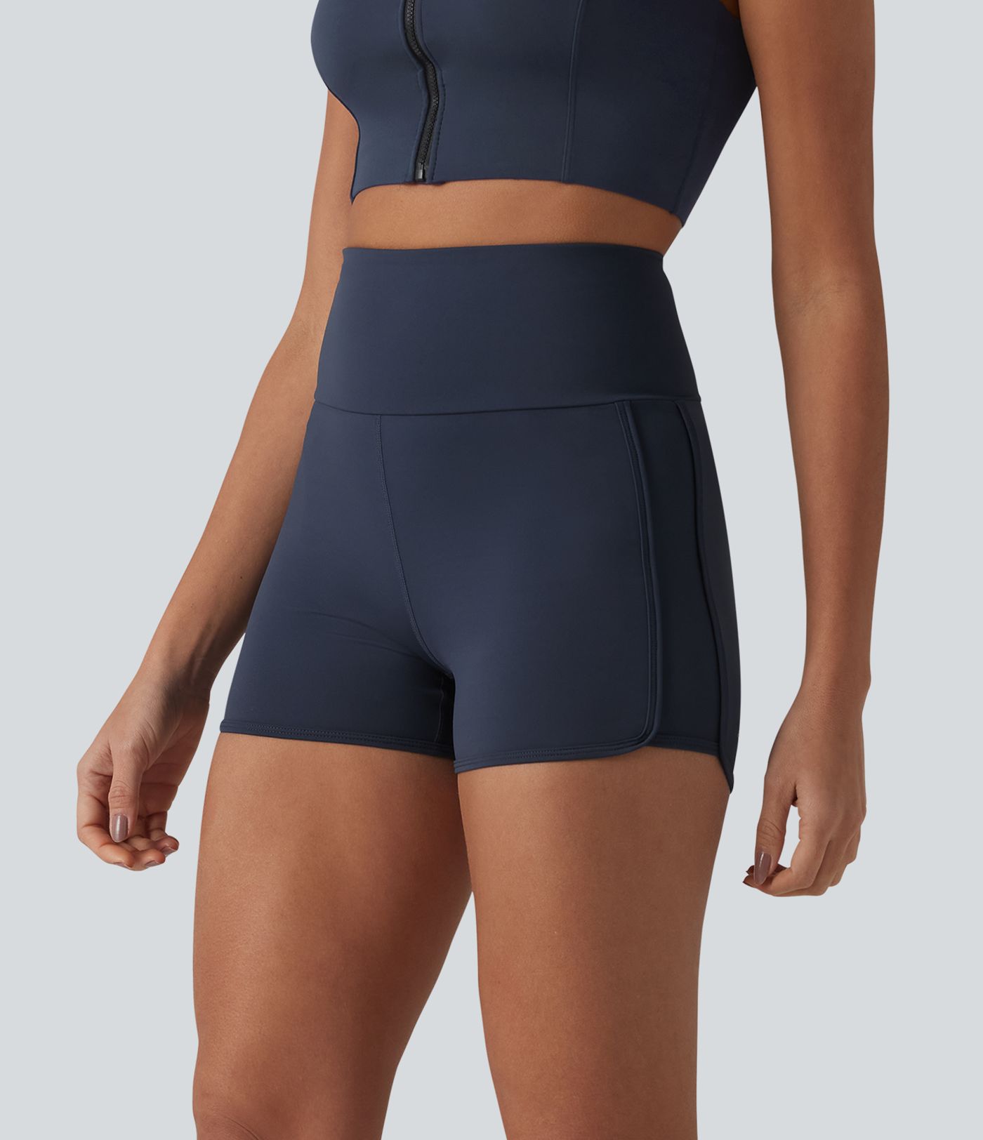 Softlyzero™ Airy - Yoga shorts with a high crossover waistband, waistband pocket, tummy control, cool touch and rounded hem - skinny